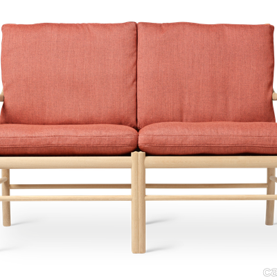 images-OW149-2 Colonial Sofa-colonialsofa-eg-saebe-rewool558.png
